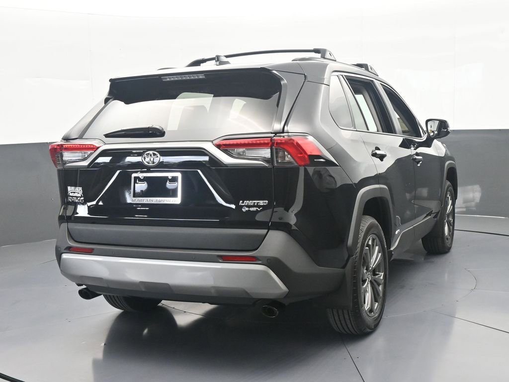 Used 2025 Toyota RAV4 Limited w/ Advanced Technology Package AWD/4WD image 5