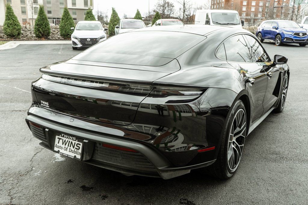 Used 2021 Porsche Taycan 4S image 40