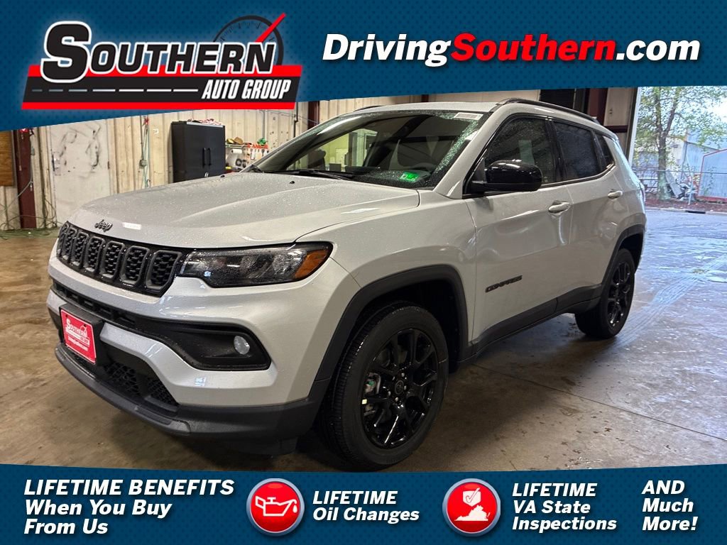 New 2025 Jeep Compass Latitude w/ Sun & Sound Group