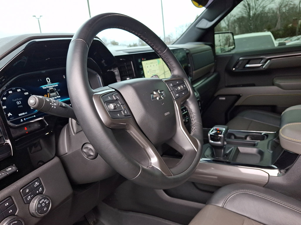 Used 2023 Chevrolet Silverado 1500 ZR2 w/ Technology Package image 25