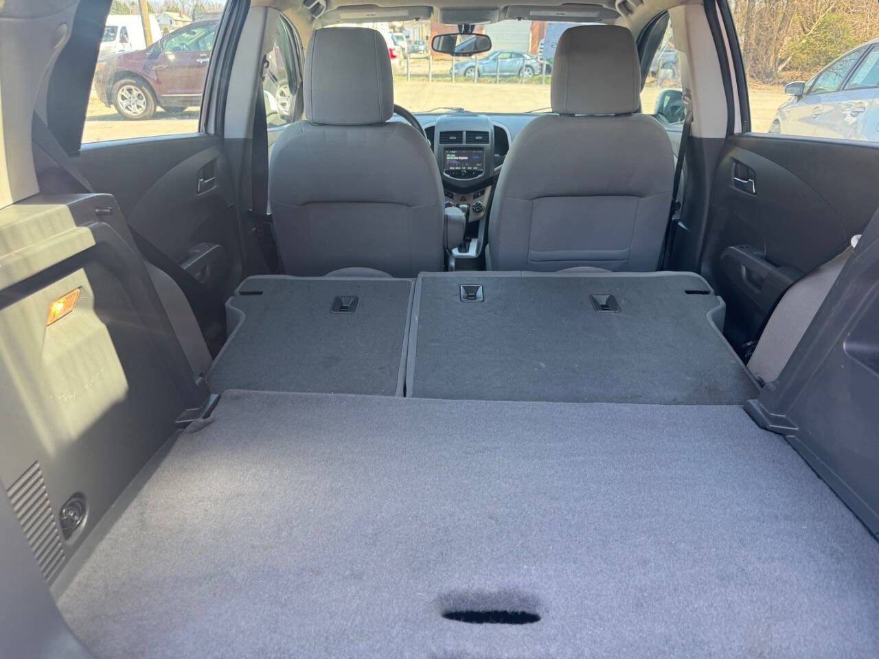 Used 2016 Chevrolet Sonic LT FWD image 17