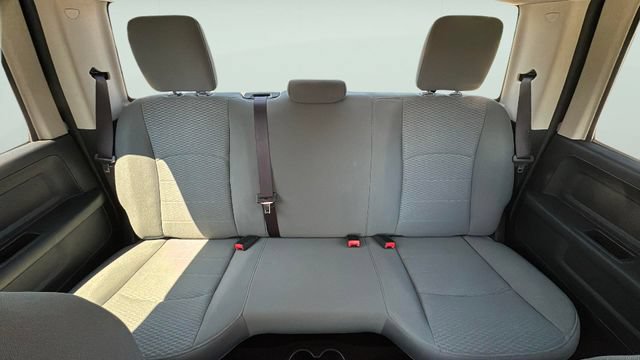 Used 2017 RAM 1500 Express AWD/4WD image 22