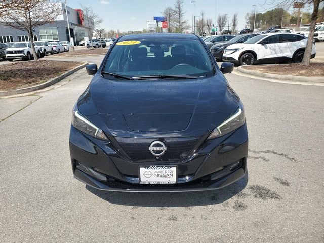 Certified 2024 Nissan Leaf SV Plus image 9