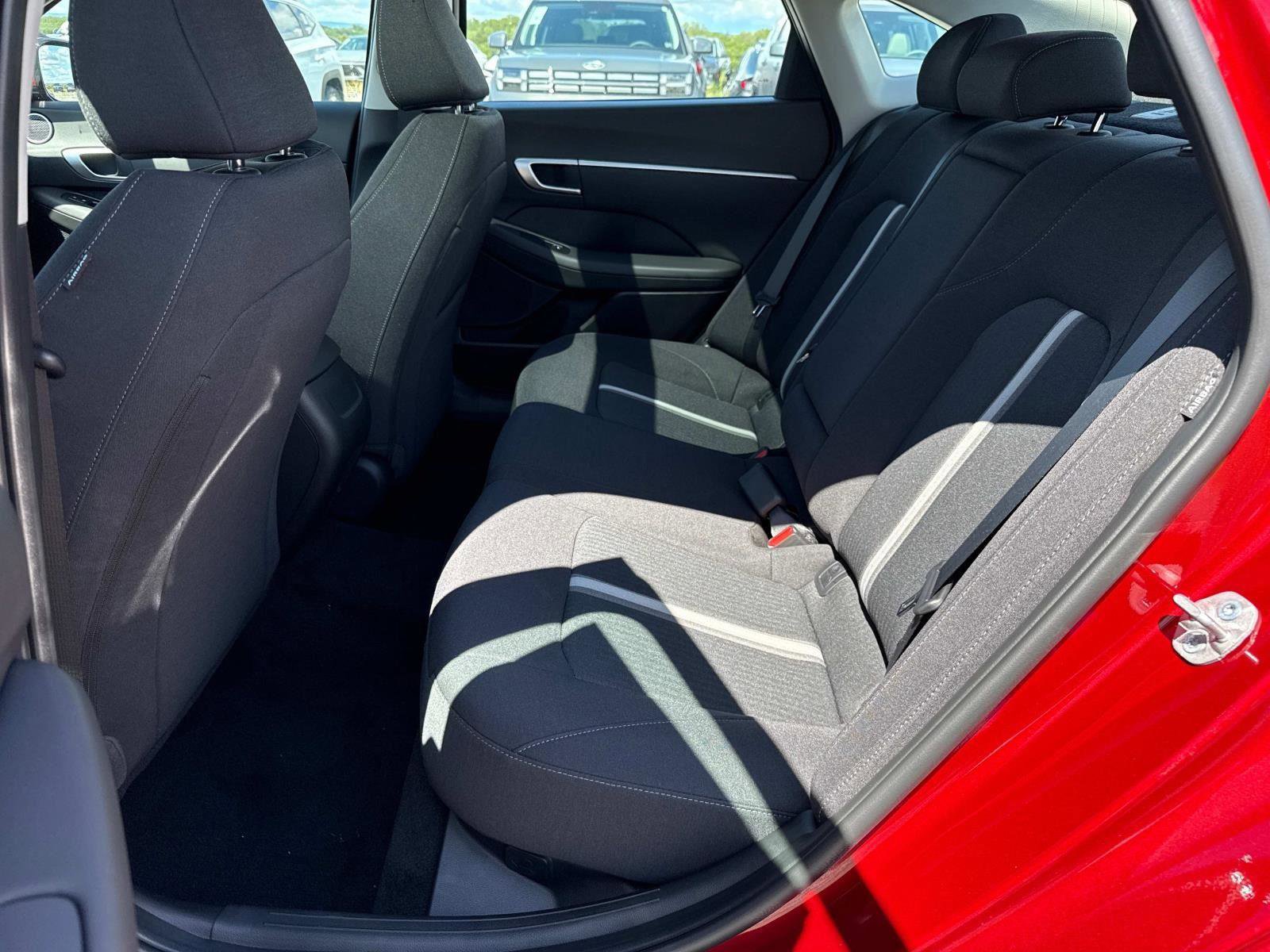 New 2025 Hyundai Sonata SEL image 11