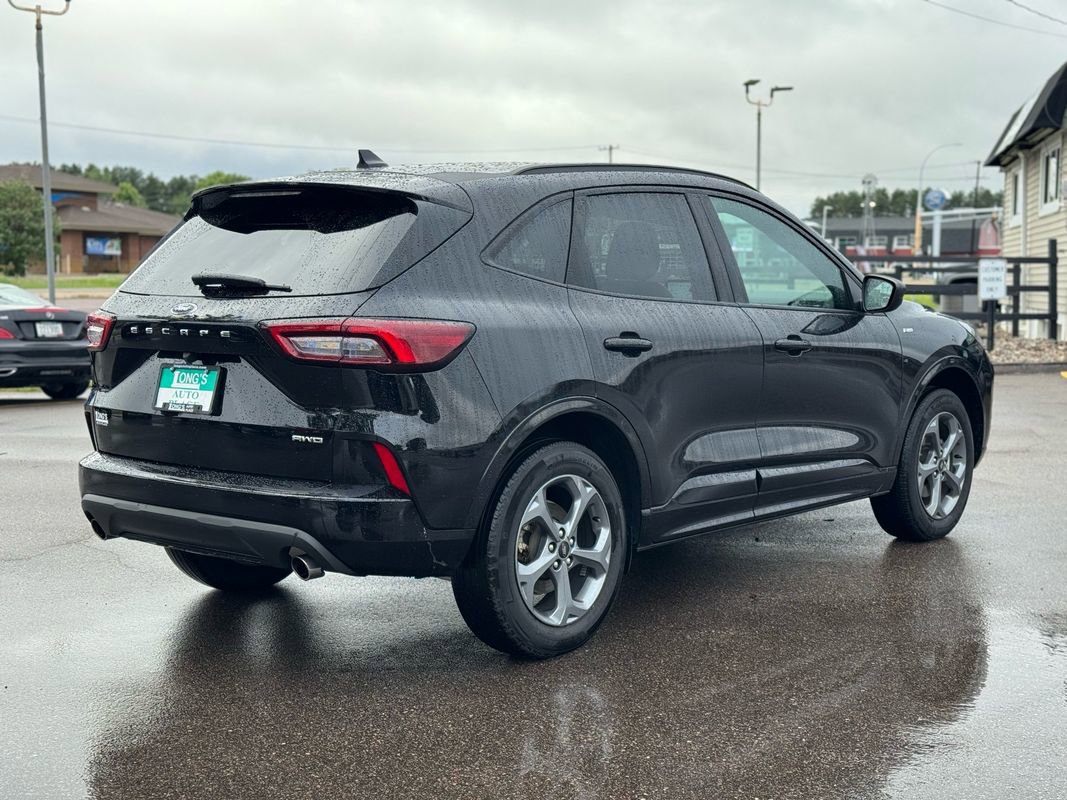 Used 2024 Ford Escape ST-Line image 8