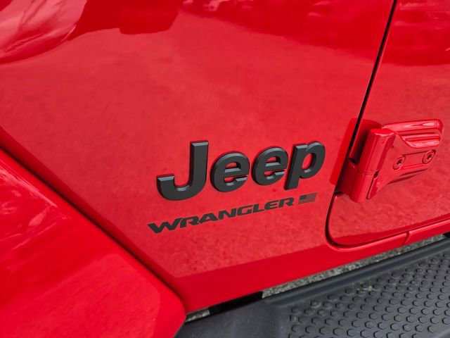 New 2026 Jeep Wrangler Unlimited Sahara AWD/4WD image 4