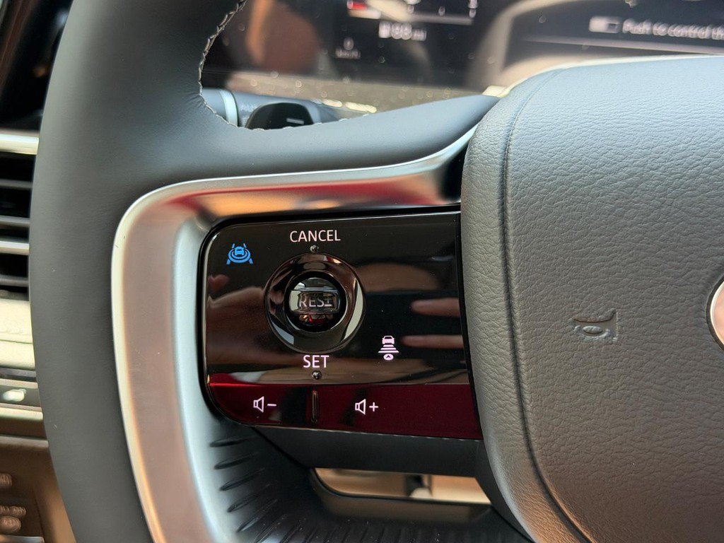 New 2027 INFINITI QX80 Luxe AWD/4WD image 12