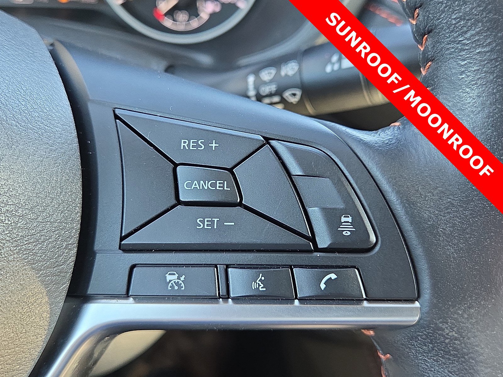 Used 2024 Nissan Sentra SR w/ SR Premium Package image 22