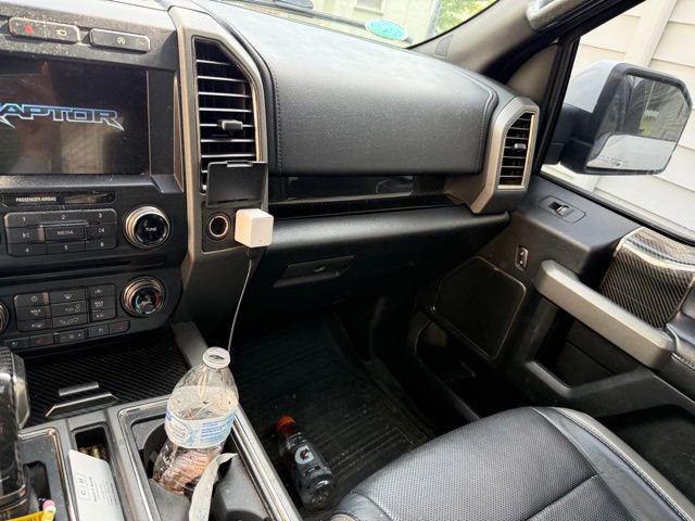 Used 2018 Ford F150 Raptor w/ Equipment Group 802A Luxury AWD/4WD image 4