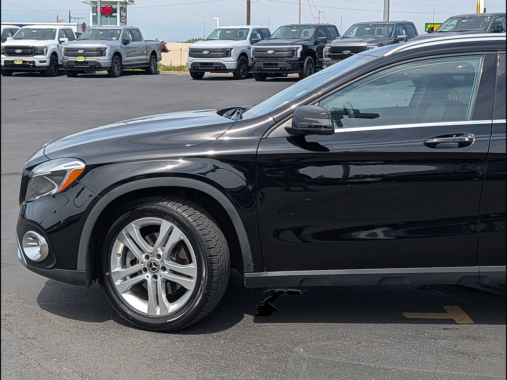 Used 2018 Mercedes-Benz GLA 250 image 11