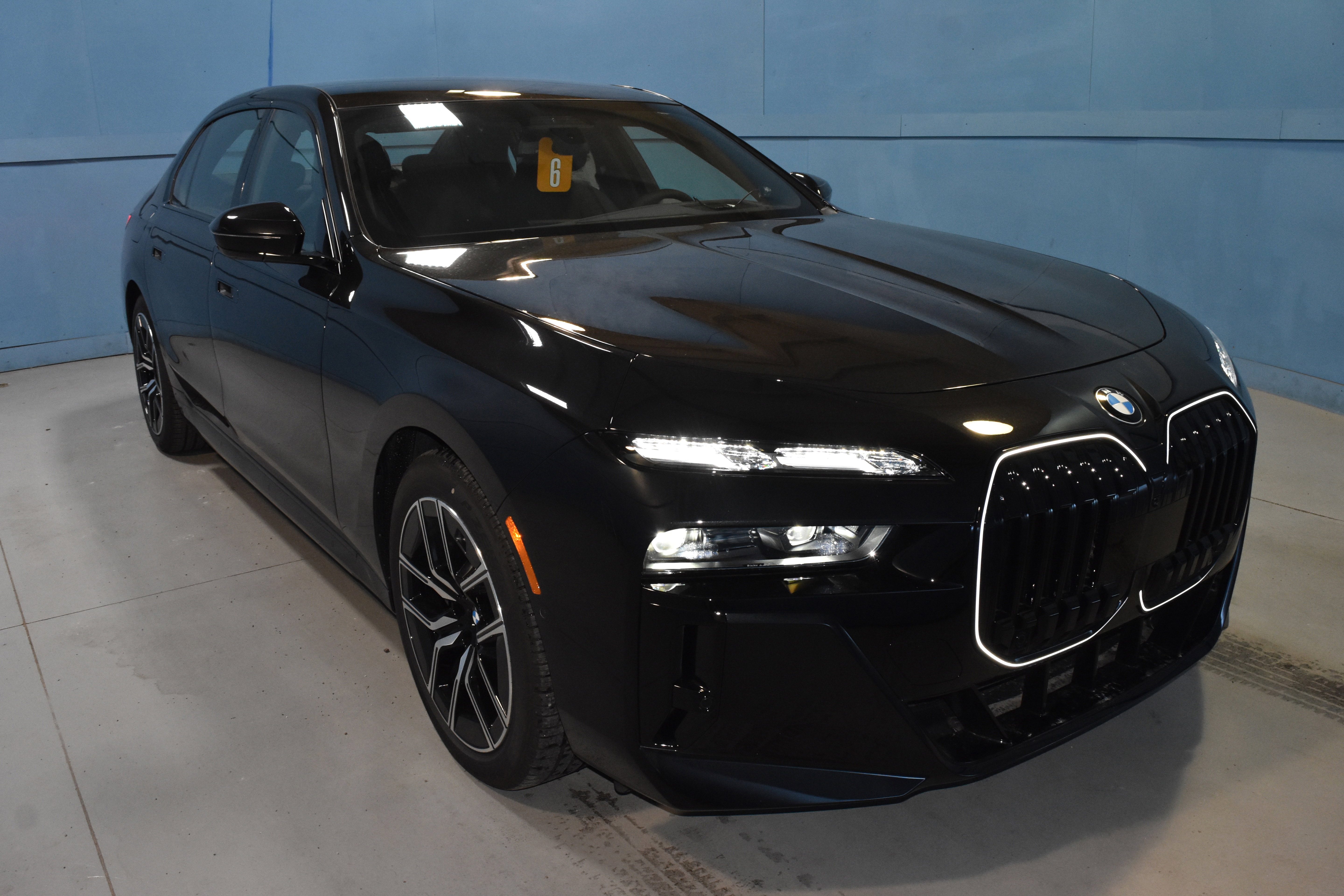 New 2026 BMW 760i xDrive w/ Executive Package AWD/4WD image 1