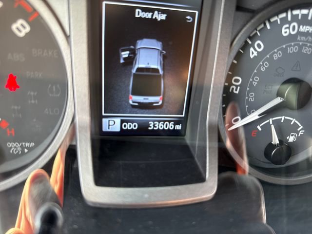 Used 2023 Toyota Tacoma TRD Sport w/ TRD Premium Sport Package AWD/4WD image 15
