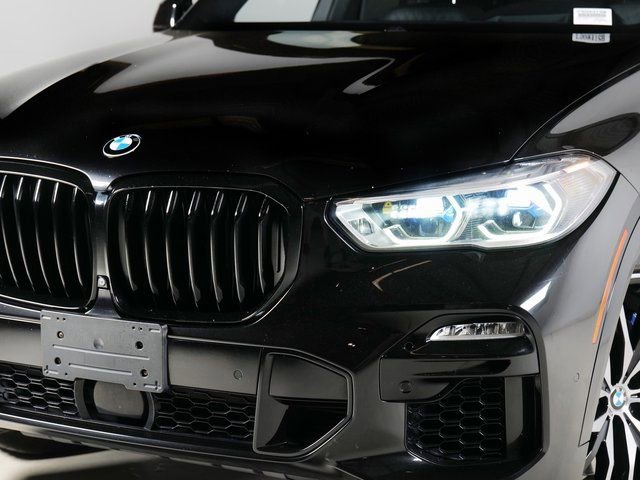 Used 2020 BMW X5 M50i w/ Executive Package AWD/4WD image 31