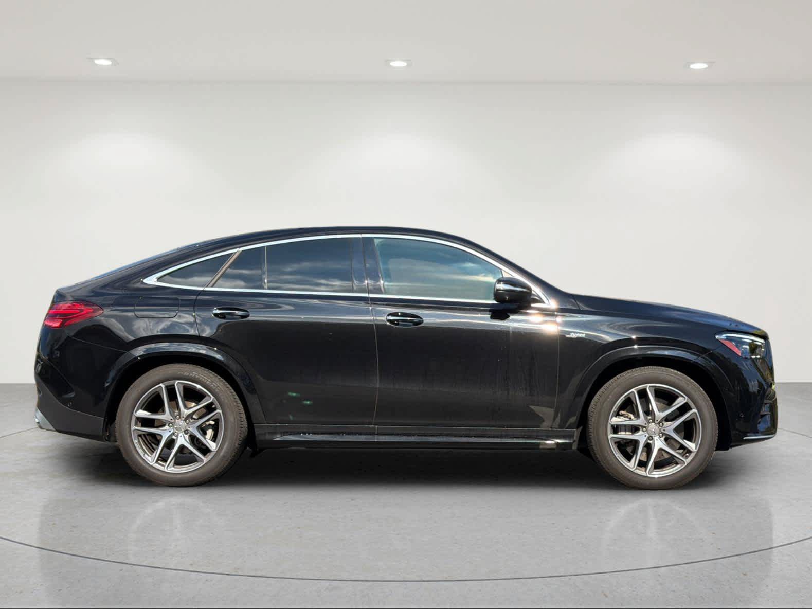 Used 2024 Mercedes-Benz GLE 53 AMG 4MATIC Coupe image 9