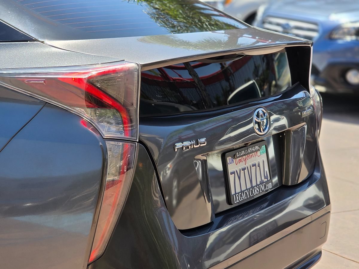 Used 2017 Toyota Prius One FWD image 10