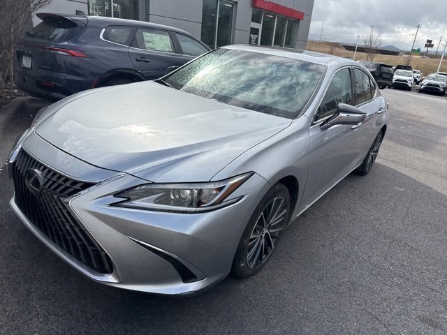 Used 2024 Lexus ES 250 w/ Premium Package