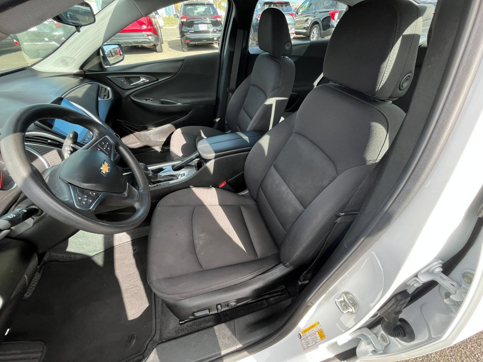 Used 2024 Chevrolet Malibu LT FWD image 37