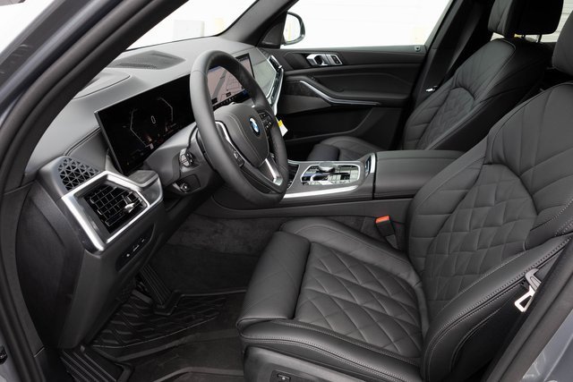 New 2026 BMW X5 xDrive40i image 2