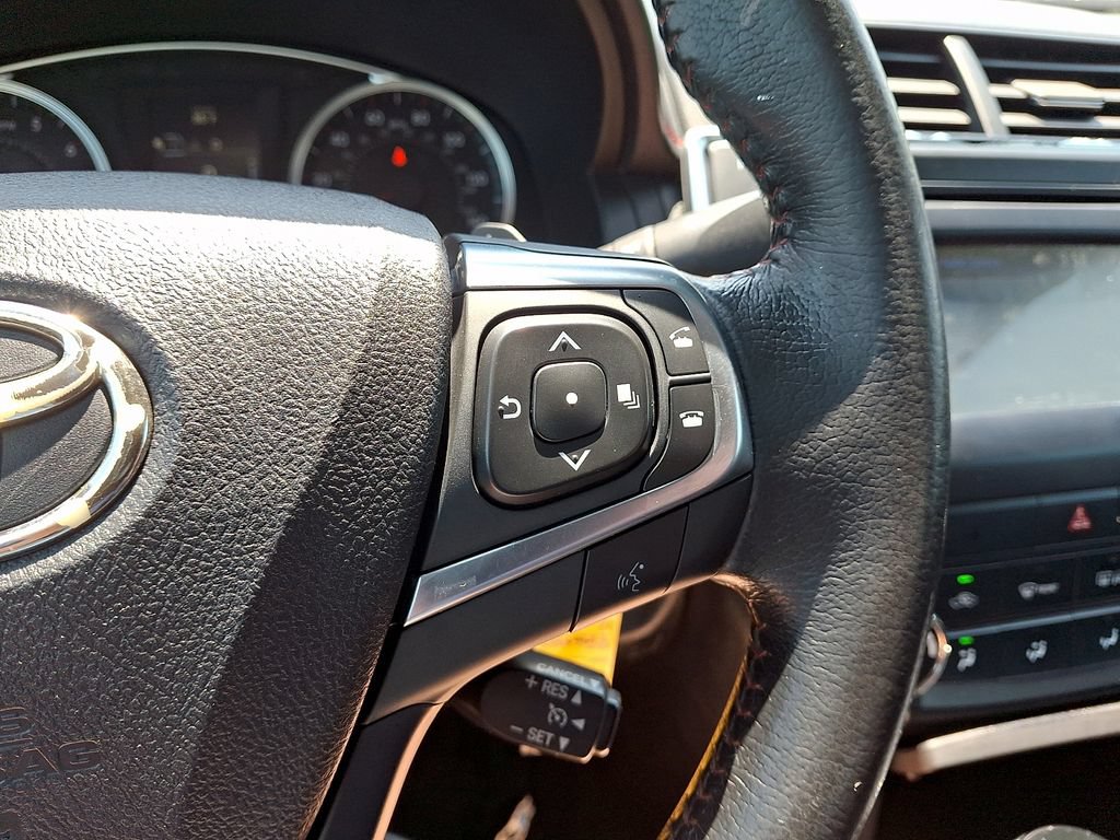 Used 2015 Toyota Camry SE FWD image 20