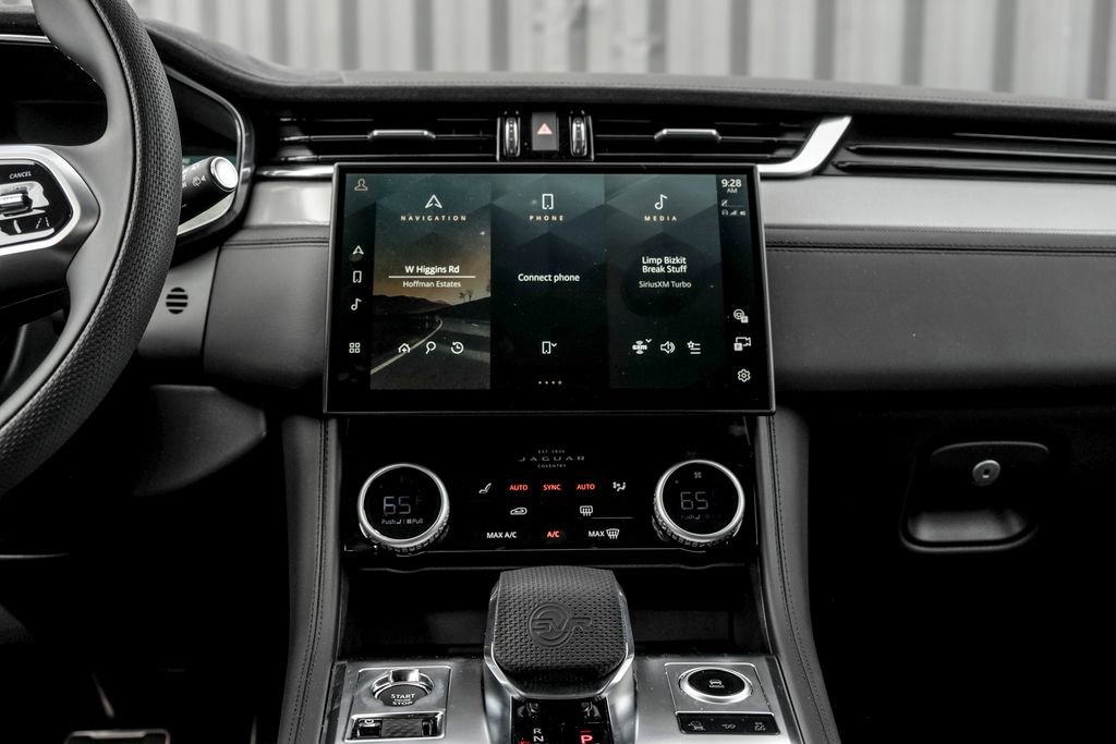 New 2026 Jaguar F-PACE SVR AWD/4WD image 21