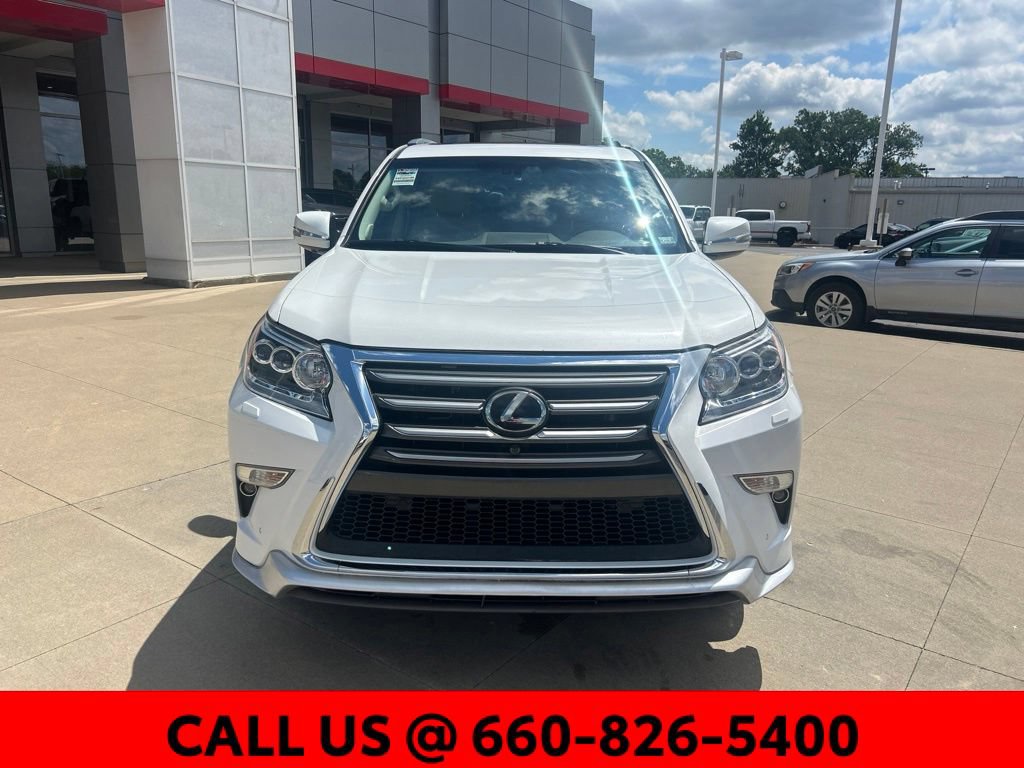 Used 2019 Lexus GX 460 Luxury AWD/4WD image 3