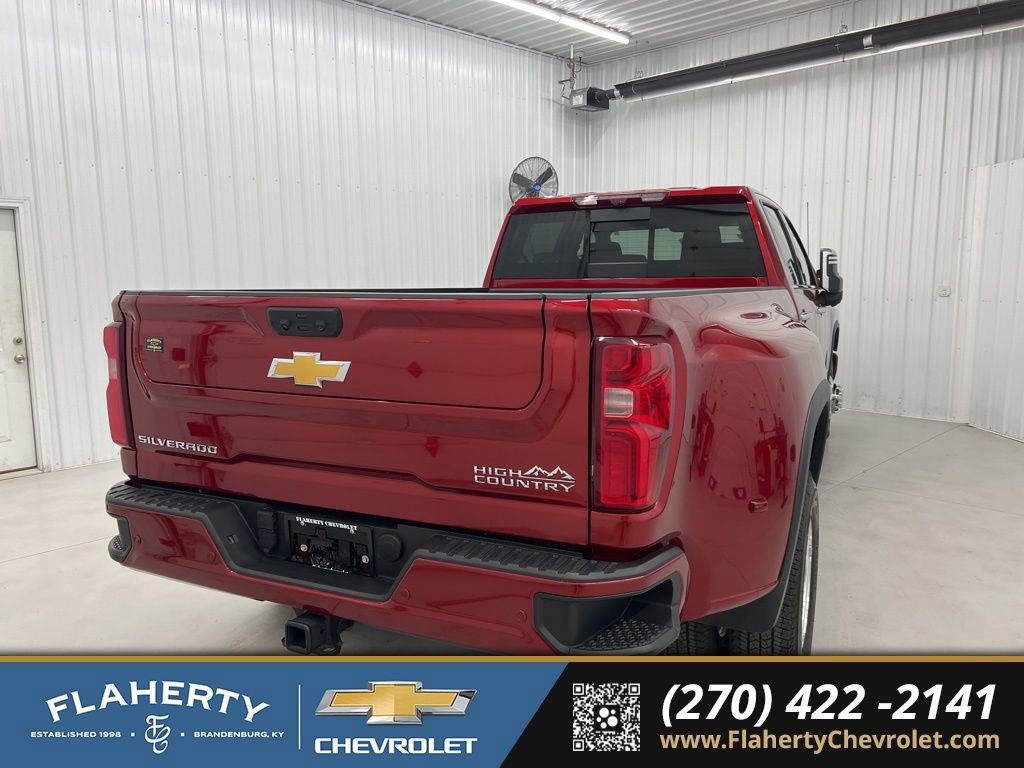 Used 2025 Chevrolet Silverado 3500 High Country w/ Technology Package AWD/4WD video 3