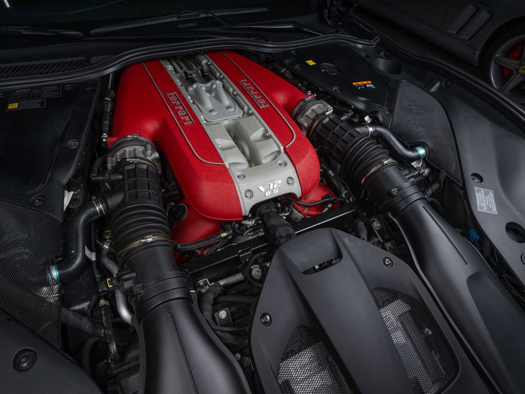 Certified 2021 Ferrari 812 GTS RWD image 39