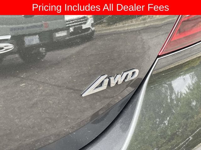 Used 2023 Genesis G70 2.0T AWD/4WD image 12