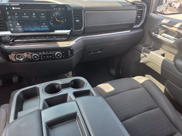 Used 2023 Chevrolet Silverado 1500 LT AWD/4WD image 14