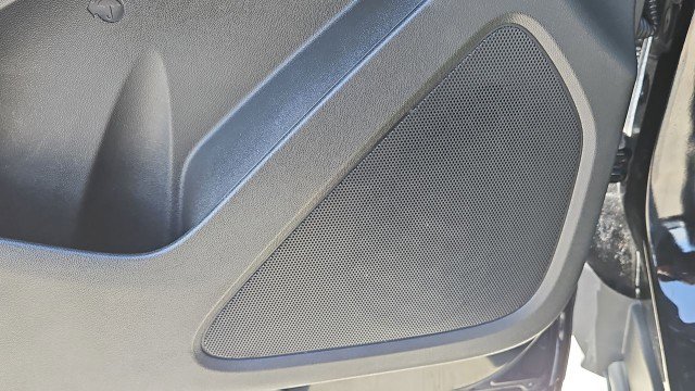 Used 2023 Chevrolet Equinox LS w/ LS Convenience Package FWD image 23
