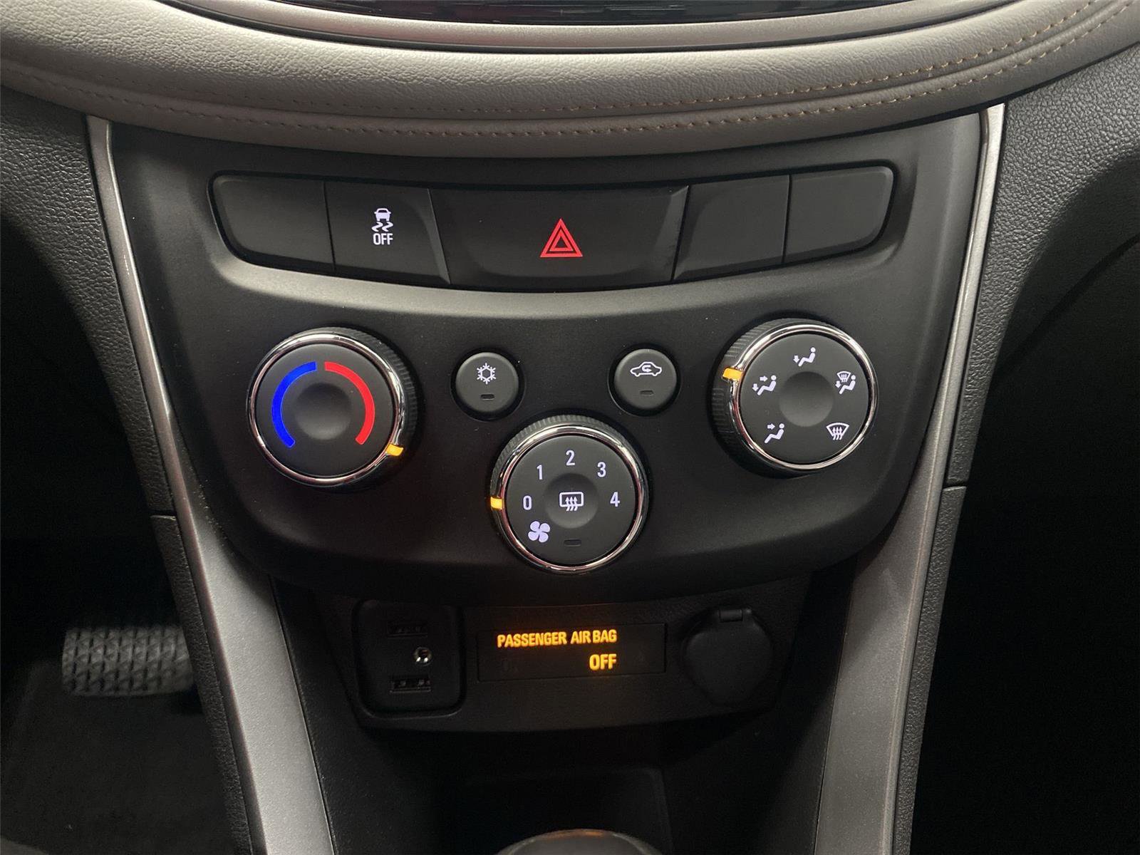 Used 2019 Chevrolet Trax LS w/ Tint and Cruise Package AWD/4WD image 20