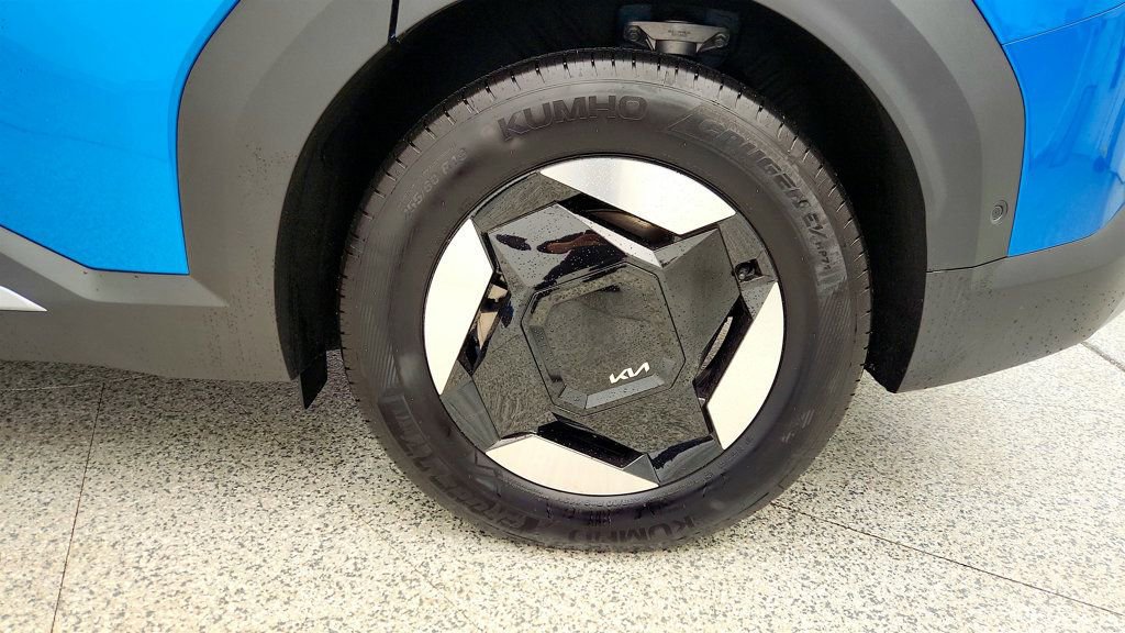 Used 2026 Kia EV9 Wind image 9