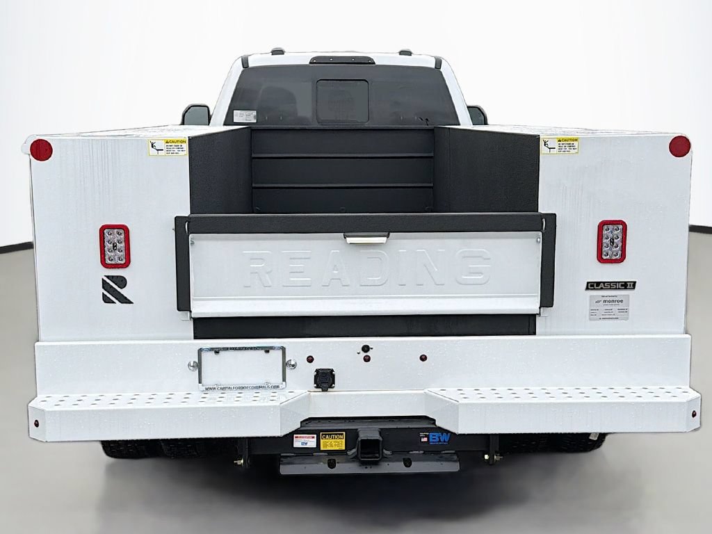 New 2026 Ford F550 4x4 Crew Cab image 11