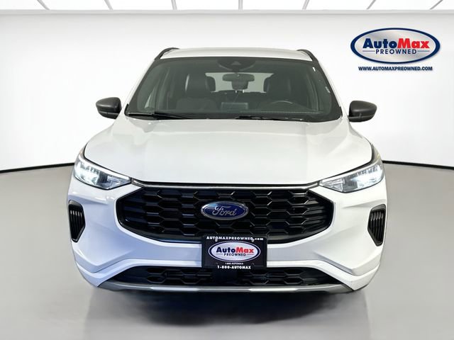 Used 2023 Ford Escape ST-Line image 6