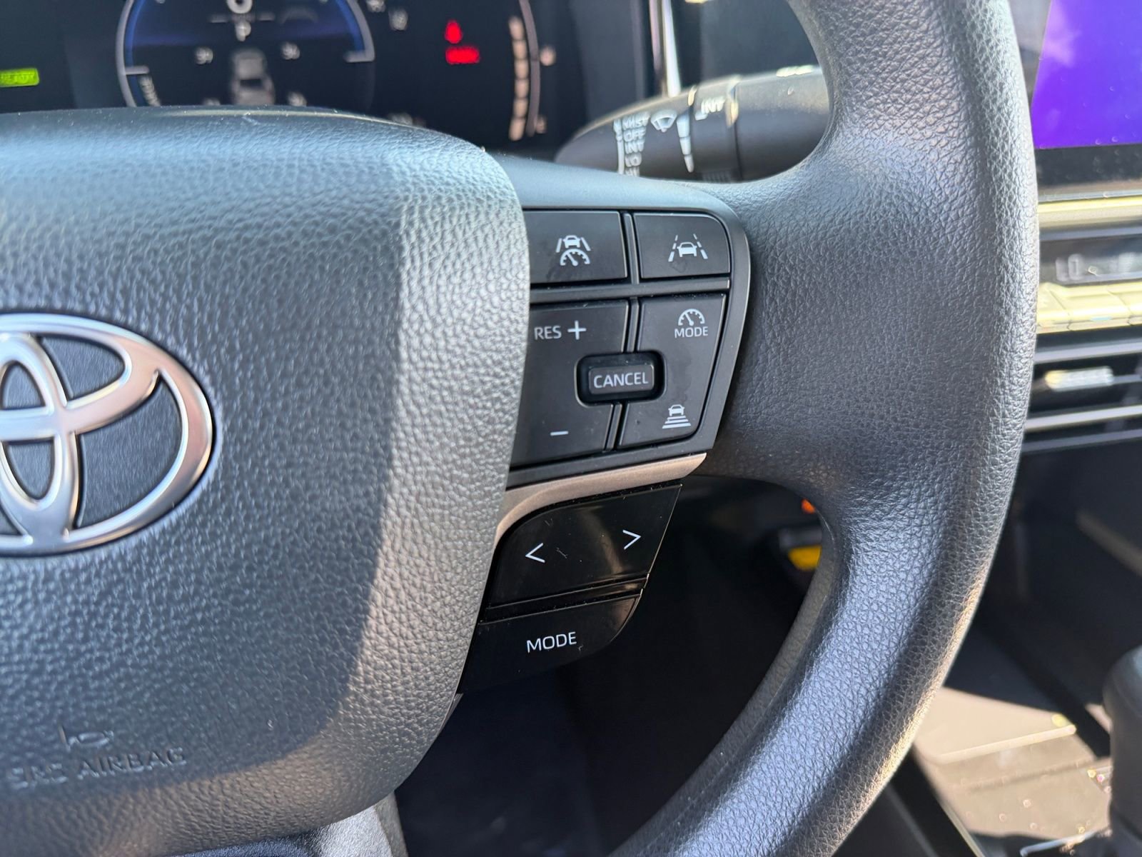 Certified 2025 Toyota Camry LE image 21