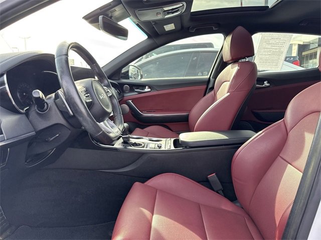 Used 2023 Kia Stinger GT-Line w/ Sun & Sound Package image 11