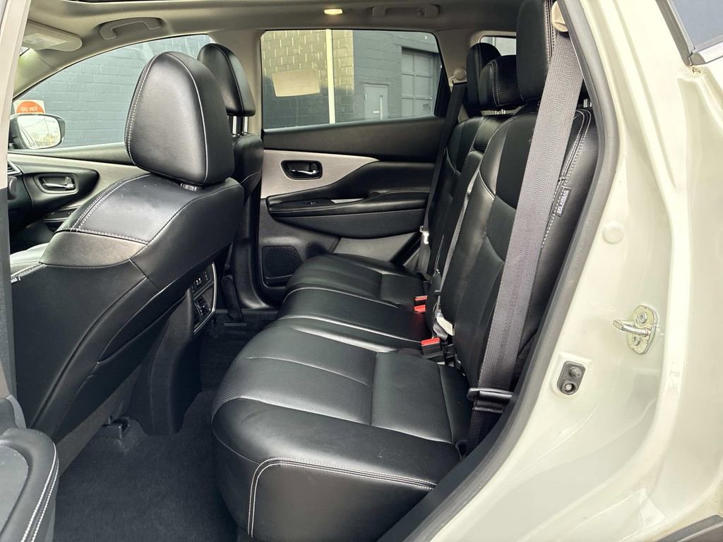 Used 2024 Nissan Murano SL image 17