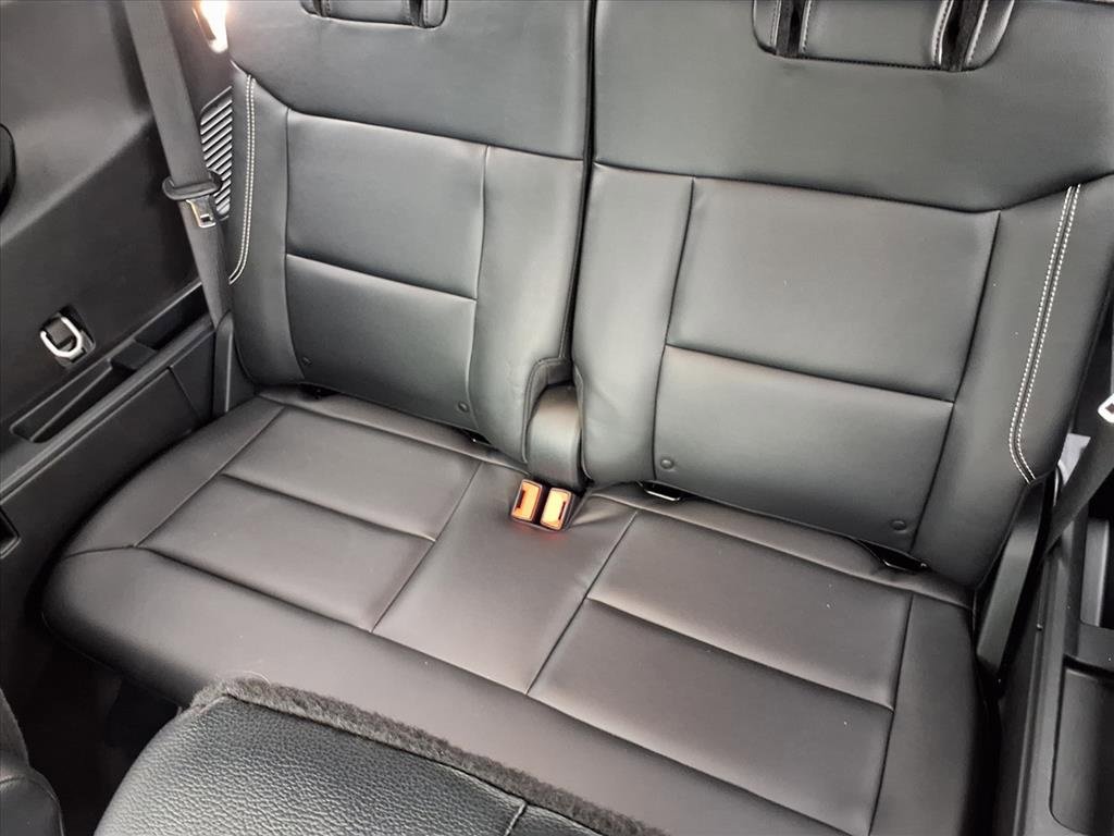 Used 2023 Ford Explorer ST w/ Equipment Group 401A image 8