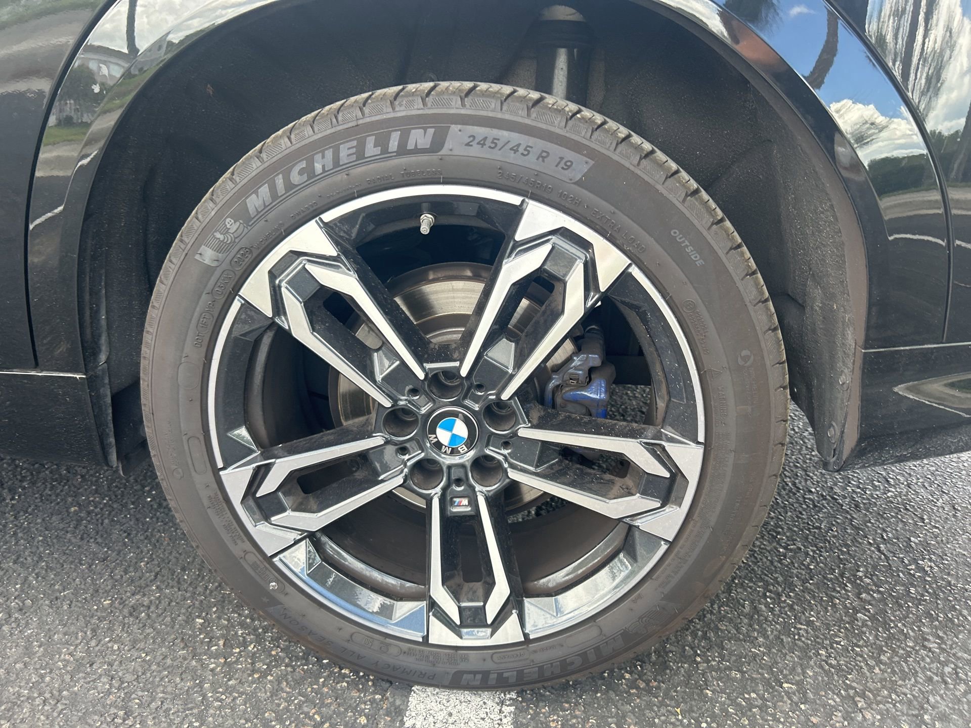 Certified 2025 BMW X2 xDrive28i image 6