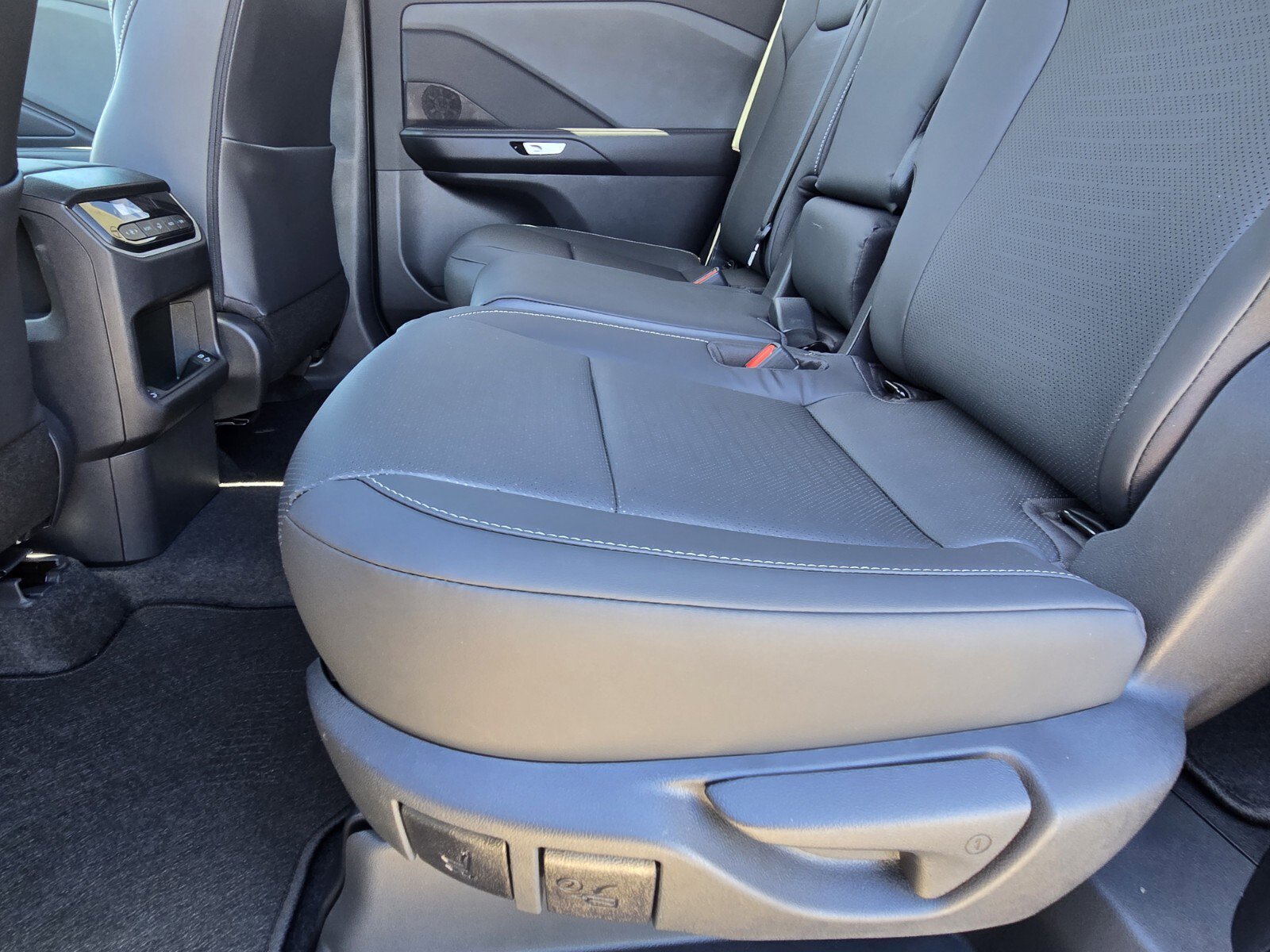 New 2026 Lexus TX 350 FWD image 8