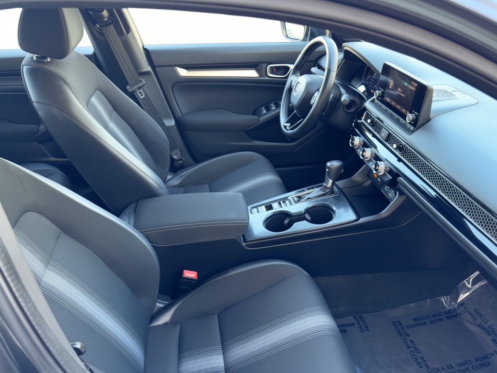 Used 2023 Honda Civic Sport image 30
