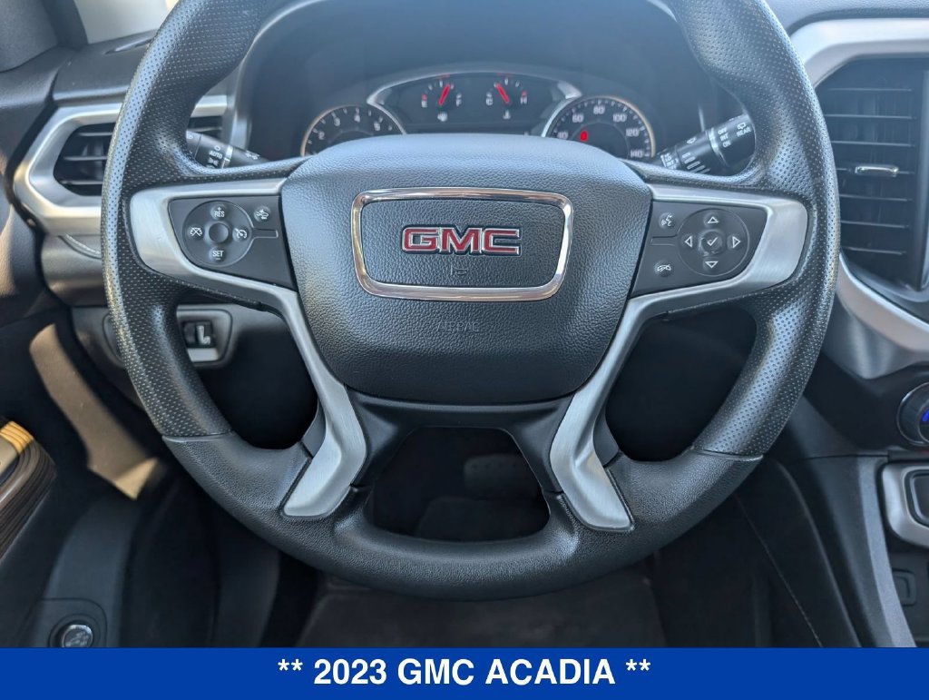 Used 2023 GMC Acadia SLE w/ Driver Convenience Package AWD/4WD image 18