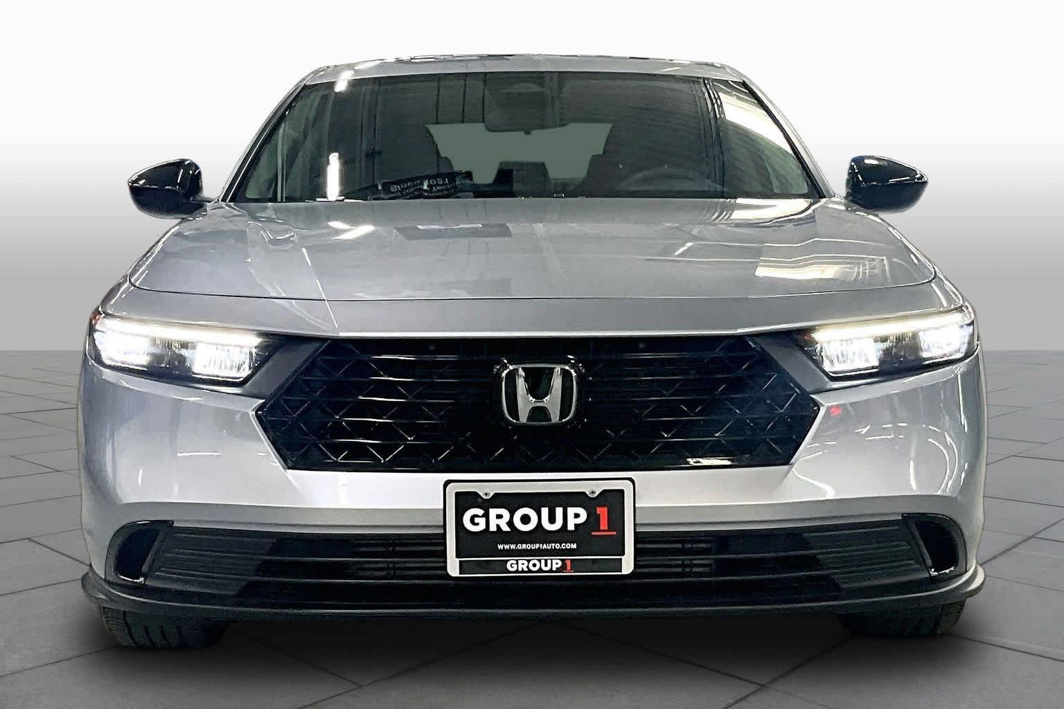 Used 2025 Honda Accord SE image 4