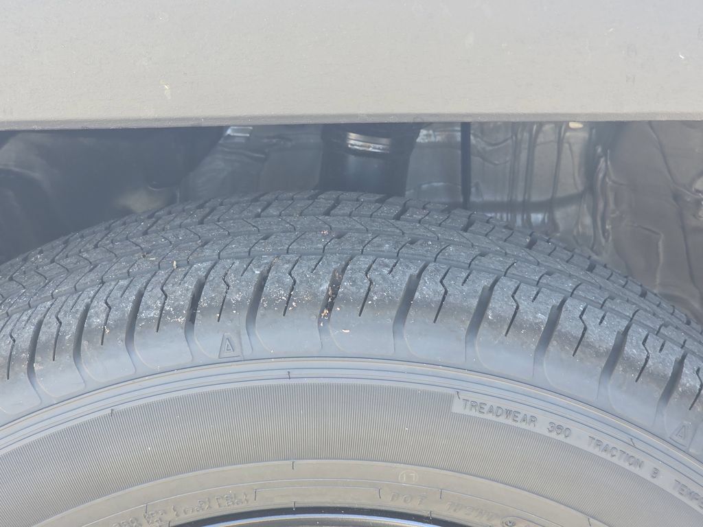 New 2026 Subaru Outback Limited AWD/4WD image 32