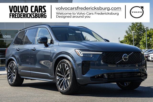 New 2026 Volvo XC90 B6 Ultra w/ Lounge Package
