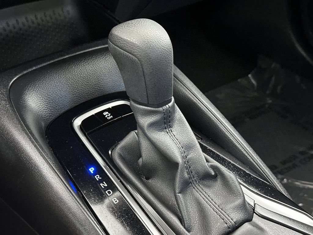 Used 2024 Toyota Corolla LE FWD image 19