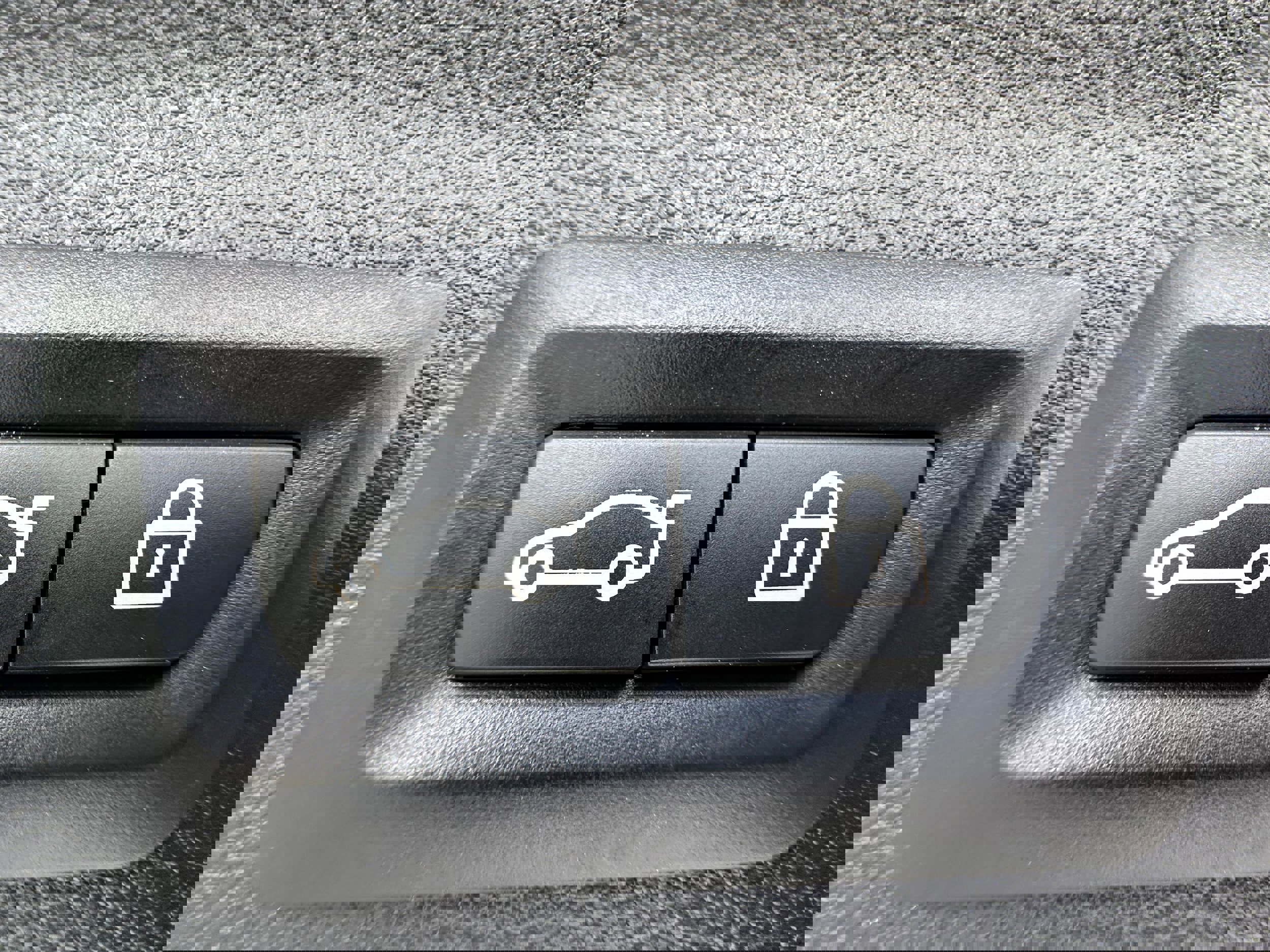 Used 2023 BMW X3 xDrive30i w/ Convenience Package image 14