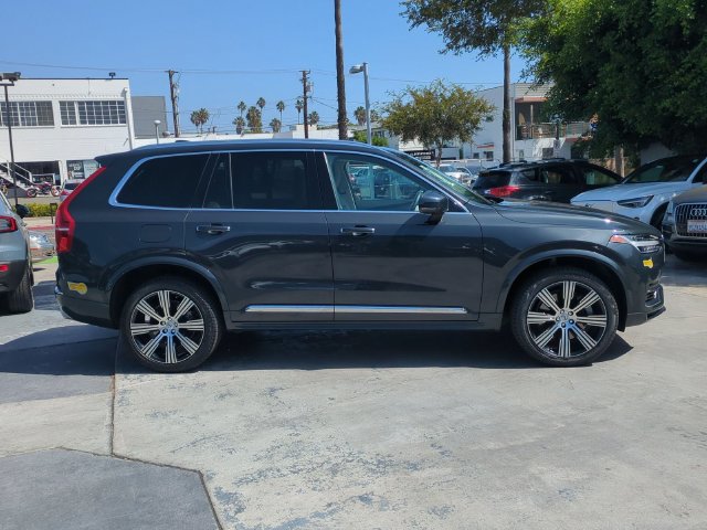 Used 2021 Volvo XC90 T8 Inscription w/ Advanced Package AWD/4WD image 2