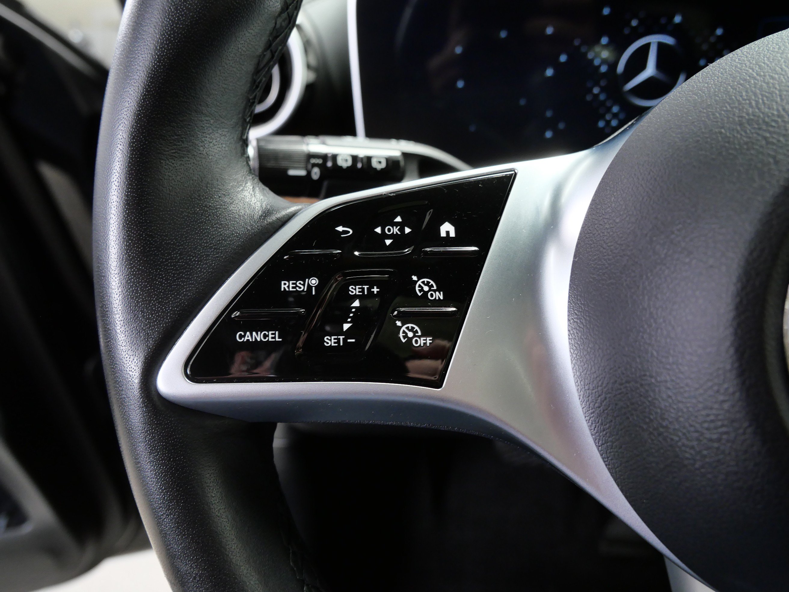 Certified 2023 Mercedes-Benz GLC 300 4MATIC image 27