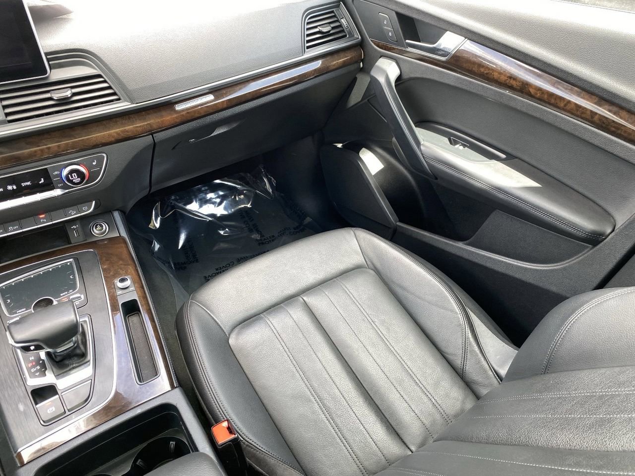 Used 2019 Audi Q5 2.0T Premium Plus w/ Premium Plus Package AWD/4WD image 18